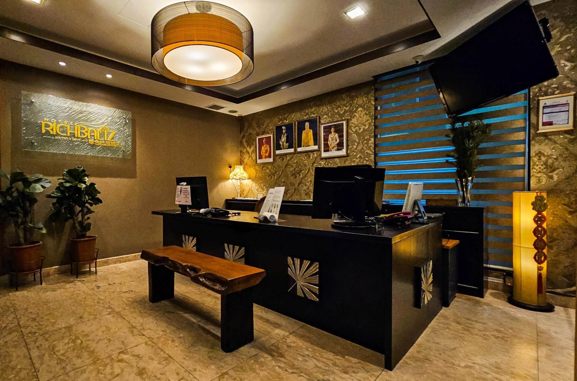 Hotel Richbaliz Batu Caves Esterno foto